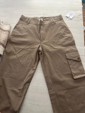Mono B Women’s Cargo Pants in Khaki